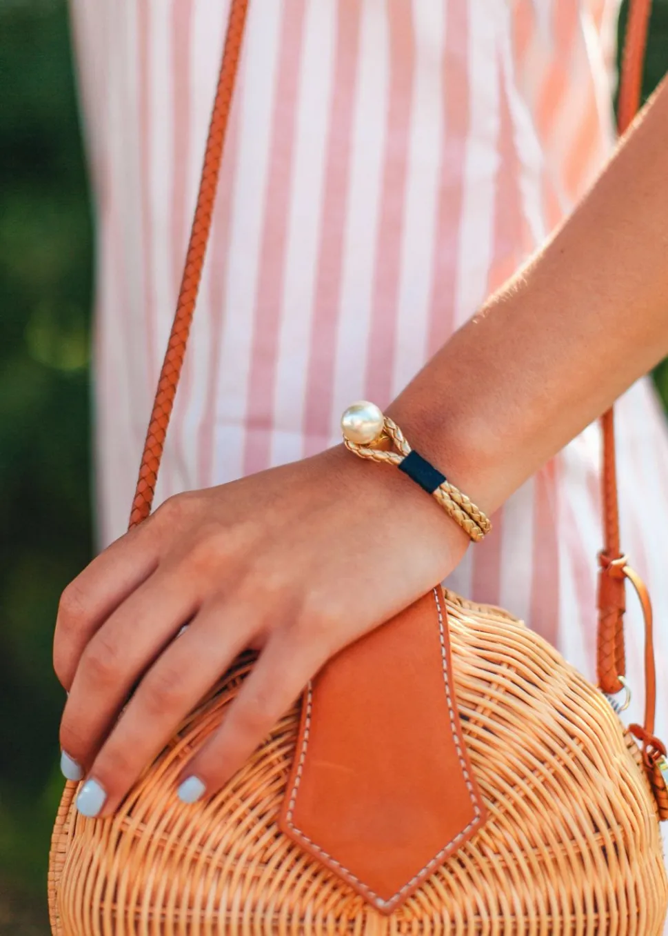 Pearl Knot Gold